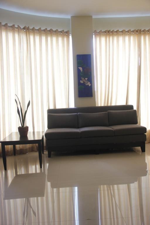 Arabelle Suites Tagbilaran Eksteriør billede